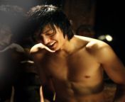 wmain3cf4.jpg from lee min ho naked cock