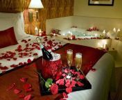 wedding 1st night bed decoration ideas 17.jpg from 1 nite bed room romance