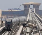 doha metro qatar living jpgitokk5ia6xm4 from an train doha scho
