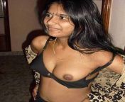 61383327b7999566e6b02104bbdc75b8cccb1bd.jpg from kerala women show boob in imo