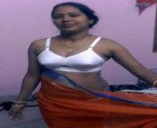 2009978 f496.jpg from indian aunty saree changeing in room