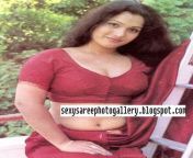 32.jpg from mallu aunti removed saree and