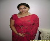 hot indian aunty transparent red saree cleavage boobs.jpg from assam pandu college sexndian aunty rep