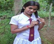 singel xx school girls.jpg from srilankan school gil
