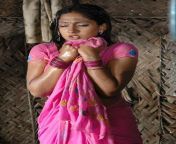 sexy actress sheela wet beauty.jpg from tamil saree bathing