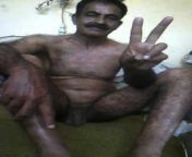 tumblr odz14vaebr1veot22o1 250.jpg from pakistani daddies naked