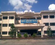 4 khulna medical college2c bangladesh the academic building.jpg from khulna bd colleg