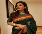 kannada actress parul yadav looks dazzling in traditional green saree 28229.jpg from kannada parul yad