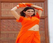 gowri pandit tamil aunty in orange saree stills8.jpg from gowri aunty blouse kalatum pothu