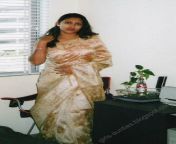 desi aunty in office.jpg from indian desi office sexece