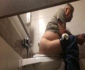preview mp4.jpg from spy cam public toilet video download free in