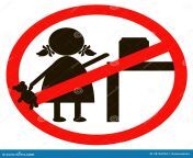 pare o sinal com o ícone da criança isolado no fundo branco ilustração proibida crianças do vetor não é permitida à 78746334.jpg from criança proibido