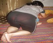 787 1000.jpg from indian aunty panty line in tight laggings