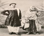800px marwadi husband and wife in traditional attire rajasthan india.jpg from howrah sex hdk