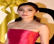 mahira khan at masala awards cropped.jpg from 12 18 pakistan actress xxx video downloadkolkata hot call xxx hd