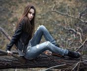 hd wallpaper amateur model in jeans model jeans log brunette.jpg from hd amatu