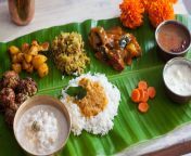 yella sapad banana leaf with dal vada payasam sambar aloo roast cabbage poriyal rasam3.jpg from tamil paliyal balathkaram video