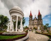 molo church in molo iloilo city philippines 120105 041155.jpg from iloilo