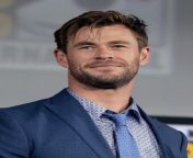 751px chris hemsworth by gage skidmore 2 cropped.jpg from famous