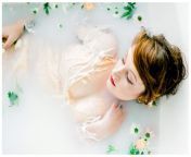 55 milk bath boudoir yokosuka tokyo photographer kristinemariephotography 800x538.jpg from sad and boudir hot milk bengal