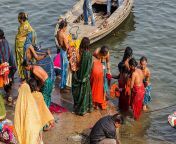 hindu women bathing in ganges river varanasi india 11351034293.jpg from open bathin in river