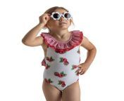 0036104 meia pata girls seychelles raspberries swimsuit white pink 650 jpeg from stefanie meiÃÂÃÂÃÂÃÂÃÂÃÂÃÂÃÂ¸ner