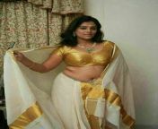 sexy aunty actress photos without saree pallu drop hot malyali sexy seductive hot images.jpg from aunty pallu
