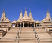 swaminarayan temple rajkot.jpg from rajkot com