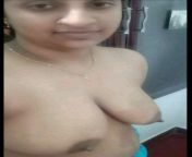 sexy mallu girl nude topless selfies 4.jpg from malu bhabi nude selfie 2