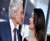 michael douglas and catherine zeta jones attend the news photo 1058406614 1567528953 jpgcrop1 00xw0 755xh00 0801xhresize640 from 70 oldman with her young maid mms