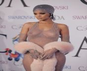 rihanna attends at alice tully hall lincoln center on june news photo 1588005727.jpg from hollywood actress nip slip in interview