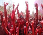  106106198 053059799 1.jpg from holi red