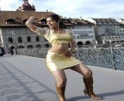 72d881e48ad6b0ac636a6bad6aeb765e.jpg from tamil actress bouncing boobs dr tarika sexy