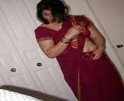 e3d650455ecff3c1fe439d8bf260e179.jpg from indian desi aunty saree changing bedroom