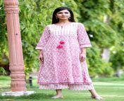 4be5af82992075e0824a259e11be03bc.jpg from desi legings kurti