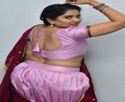 b5bd1f13ff2df99ca85fb271ed01179b.jpg from hot booby aunty wearing pink sari showing huge cleavage and hot navel mp4