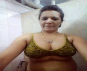 8b36ebd86ed3786a394f983071ce59c0.jpg from tamil aunty bathroom saree bra sex xxx