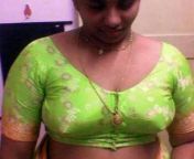 c046c4aacf89f1494670538cefa2c325.jpg from indian tamil amma boob
