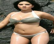 da6bf29a8fbc14eb411e36b4727b51f9.jpg from indian actress hd bikini photos