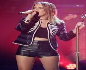 45f84cc3256108d0b37828f9bc336099.jpg from maren morris live in leather