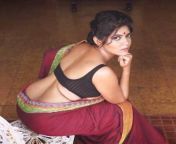 9d00ea791e9e1b8d37cdf3d915e5093b.jpg from desi sinhla married aunty boobs pressed over saree in outdoor