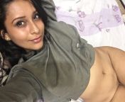 ob8jjs6u6fs61.jpg from tamil actress kanaka xray nude boobsumirbd xxx koyel