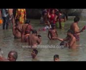 hqdefault.jpg from bangali bathing and changing video
