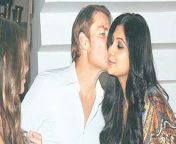 maxresdefault.jpg from shilpa shetty kiss scene
