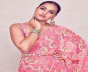 actress sonakshi sinha stunning stills in saree styled by mohit rai 2 jpgquality90zoom1ssl1 from sonkshi sinha x ray sharee nude