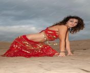 arab woman dancing belly dance desert dunes sunset 357619 2697 jpgw996 from arab wooman dance big