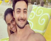 arpita khan sharma shares photo with her main man aayush sharma and talks about a great marriage 1200 jpgw414 from malayalam husband wife sex videos