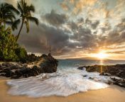 maui best spots for sunset secret beach hawaii photo.jpg from beach hi video