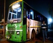 up bus.jpg from voyeur bus video scarf bengali mona sex