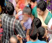 shocking photographs of three perverts molesting 1 6727 1379703294 9 big jpgresize1200 from indian bus groping desi sex com